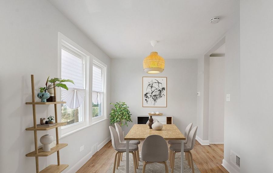 dining, 315