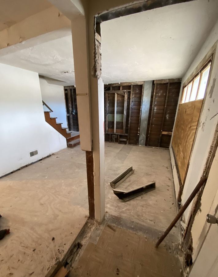 interior, 315