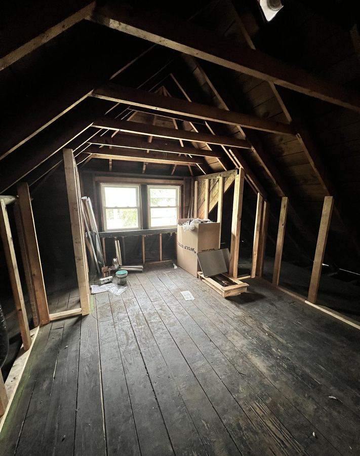 attic, mason